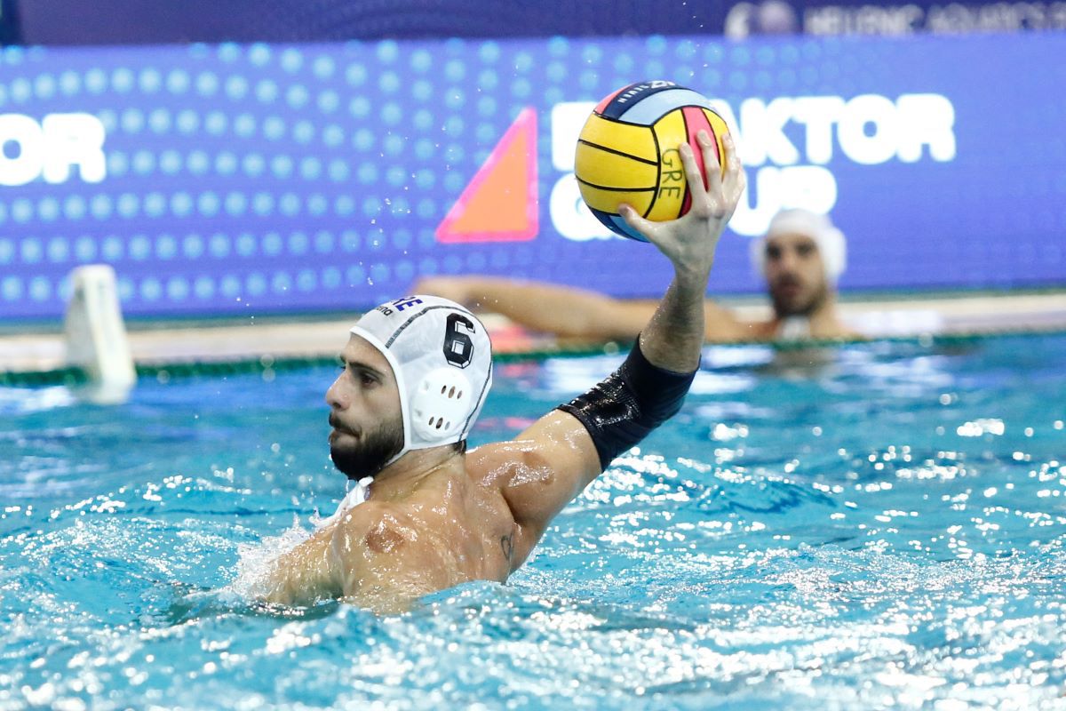 &Alpha;&lambda;έ&xi;&alpha;&nu;&delta;&rho;&omicron;&sigmaf; &Pi;&alpha;&pi;&alpha;&nu;&alpha;&sigma;&tau;&alpha;&sigma;ί&omicron;&upsilon; &sigma;&tau;&omicron; Sportal: &laquo;&Omicron;&iota; &sigma;&tau;ό&chi;&omicron;&iota; &epsilon;ί&nu;&alpha;&iota; &upsilon;&psi;&eta;&lambda;ό&tau;&epsilon;&rho;&omicron;&iota; &alpha;&pi;ό &pi;&omicron;&tau;έ, &theta;έ&lambda;&omicron;&upsilon;&mu;&epsilon; &tau;&omicron; &chi;&rho;&upsilon;&sigma;ό &kappa;&alpha;&iota; &delta;&epsilon;&nu; &tau;&omicron; &kappa;&rho;ύ&beta;&omicron;&upsilon;&mu;&epsilon;&raquo;