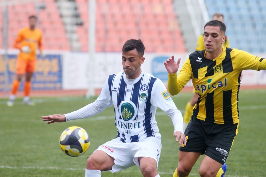 &Tau;&iota; &iota;&sigma;&chi;ύ&epsilon;&iota; &sigma;&tau;&alpha; Play Off &kappa;&alpha;&iota; &tau;&alpha; Play Out &tau;&omicron;&upsilon; &Beta;&omicron;&rho;&epsilon;ί&omicron;&upsilon; &Omicron;&mu;ί&lambda;&omicron;&upsilon; &tau;&eta;&sigmaf; Super League 2