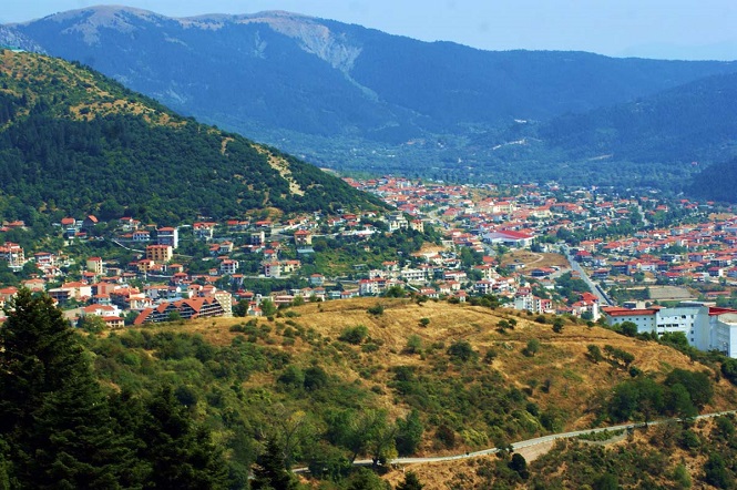 2-Karpenissi.jpg