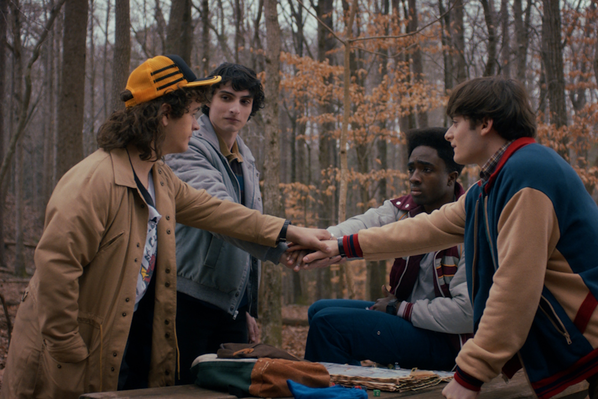 2025: Οι 10 καλύτερες τηλεοπτικές σειρές της χρονιάς