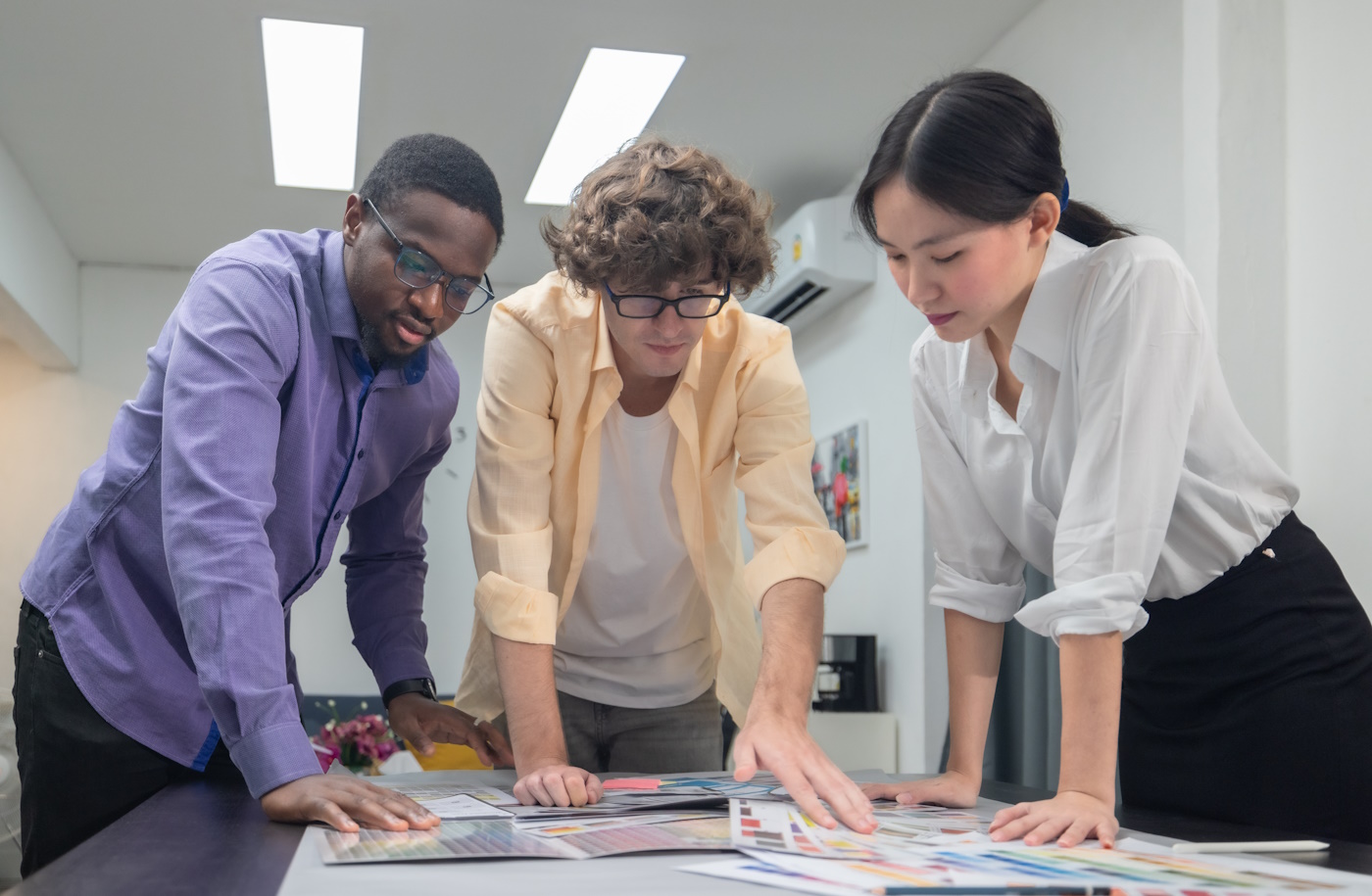 Πηγαδάκια στην δουλειά; Πόσο καλό ή κακό κάνουν τελικά 