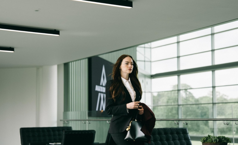 Girlboss — Η νέα αγαπημένη αντι-ηρωίδα του κινηματογράφου