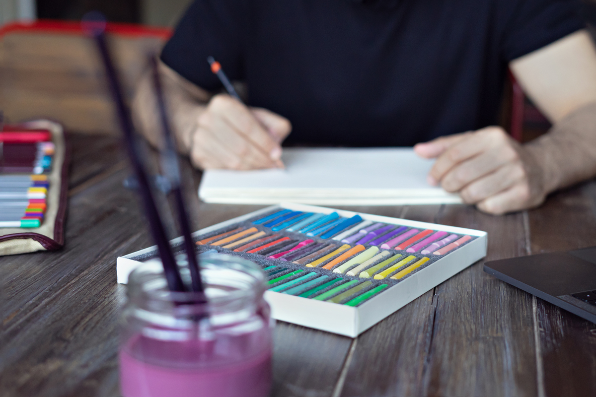 Coloring books: H ένοχη απόλαυση που έχει χρωματίσει τα απογεύματά μου