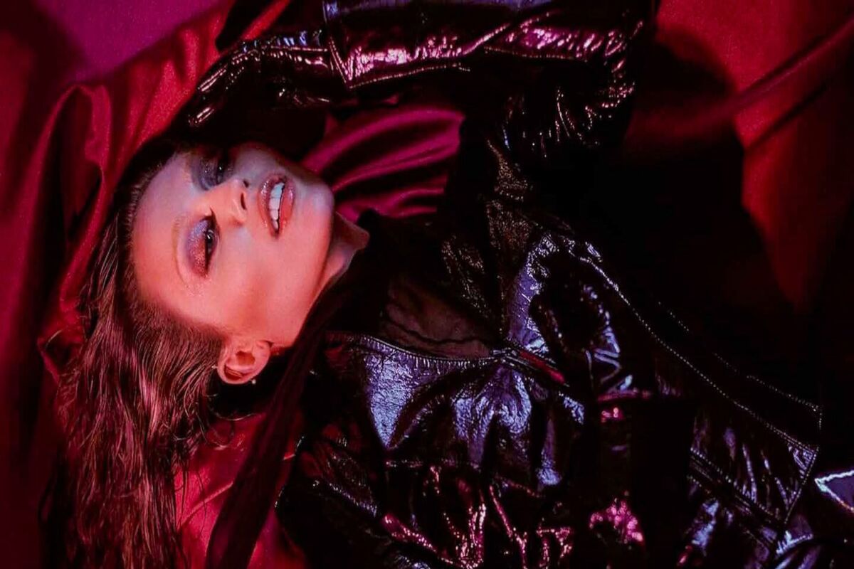 Γιατί το νέο άλμπουμ της Miley Cyrus έχει περάσει απαρατήρητο;